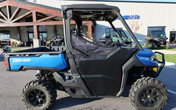 2023 Can-Am Defender XT HD10