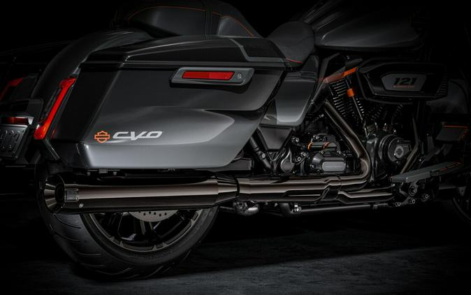 FLHXSE 2025 CVO™ Street Glide™