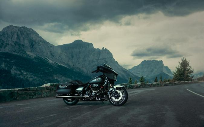 FLHXSE 2025 CVO™ Street Glide™