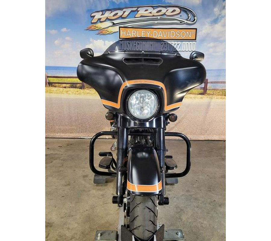 2017 Harley-Davidson® FLHXS - Street Glide® Special