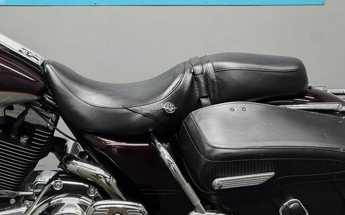 2007 Harley-Davidson® FLHRC - Road King® Classic