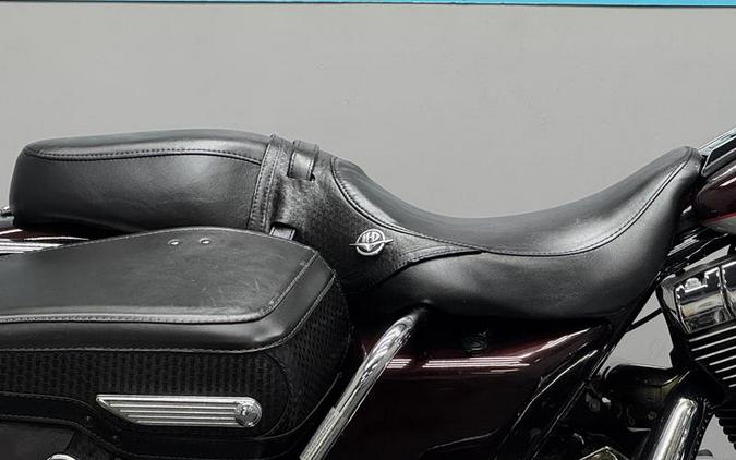 2007 Harley-Davidson® FLHRC - Road King® Classic