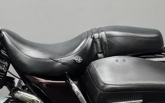 2007 Harley-Davidson® FLHRC - Road King® Classic