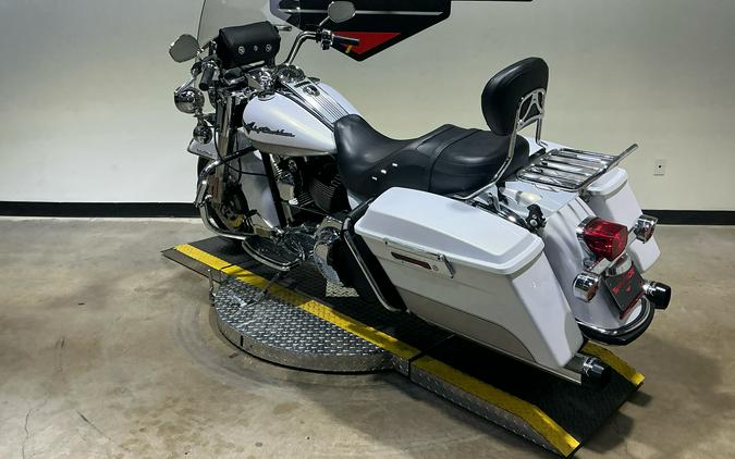2009 Harley-Davidson Road King® - Shrine
