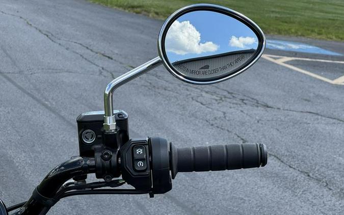 2025 Indian Motorcycle® Scout® Sixty Bobber Black Metallic