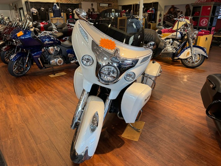 2018 Indian Motorcycle® Roadmaster® Base