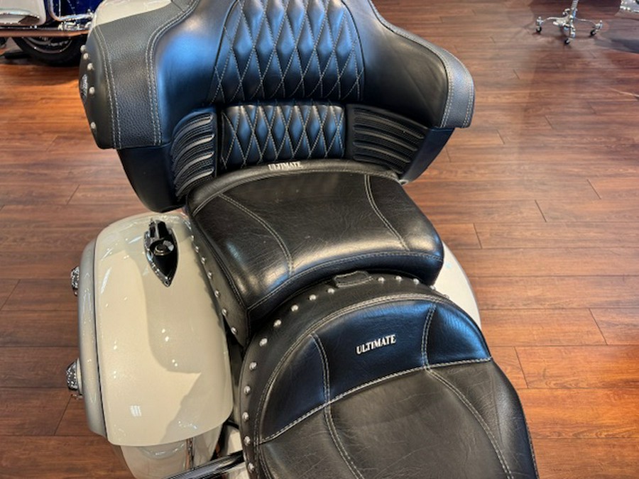 2018 Indian Motorcycle® Roadmaster® Base