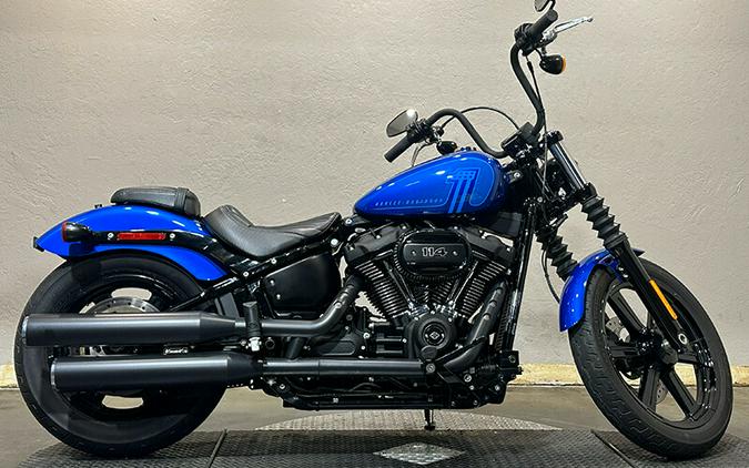 Harley-Davidson® Street Bob™ 114 2024 FXBBS 020036T BLUE BURST