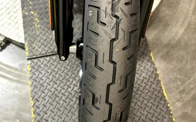 2026 Harley-Davidson® Street Bob® VIVID BLACK