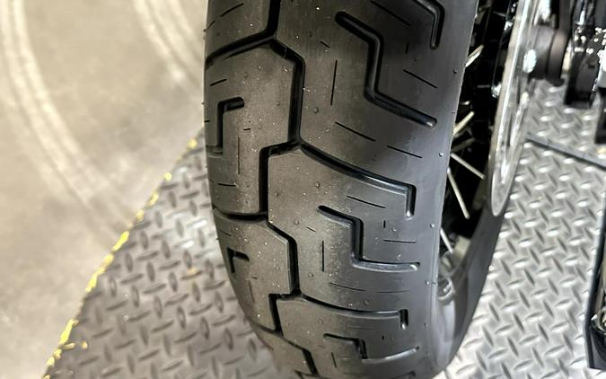 2026 Harley-Davidson® Street Bob® VIVID BLACK