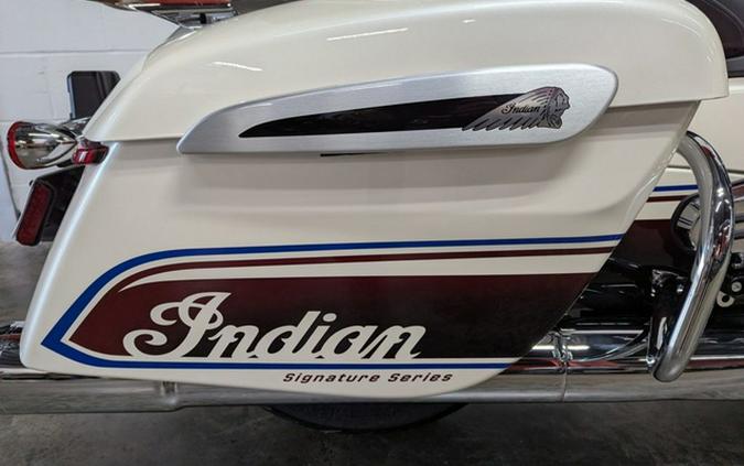 2026 Indian Pursuit Limited Signature Series Frontier Pearl / Revere Red