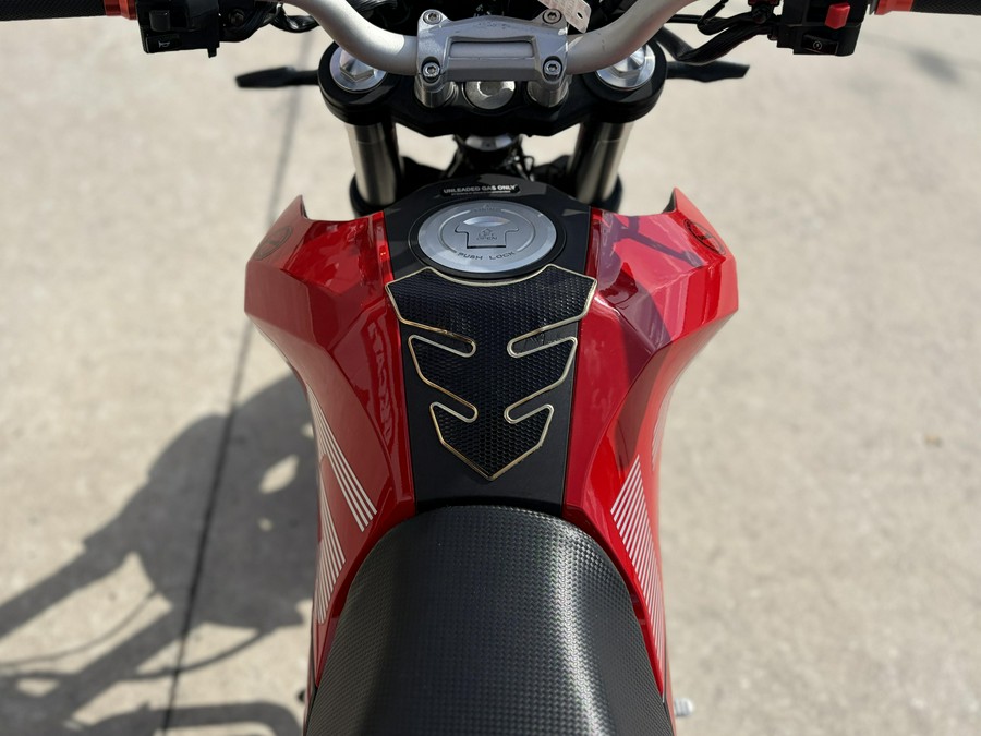2023 BENELLI TNT135