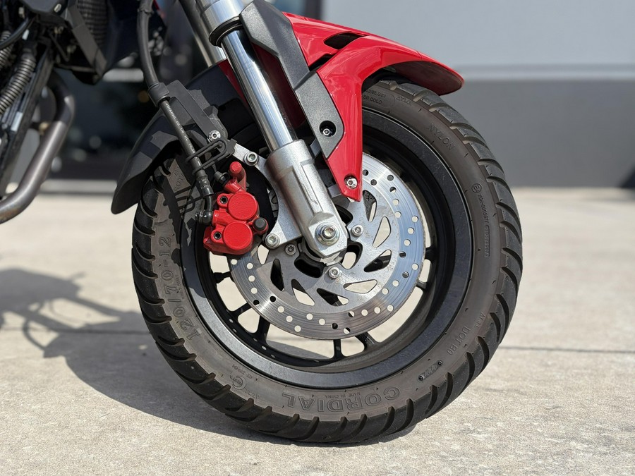 2023 BENELLI TNT135