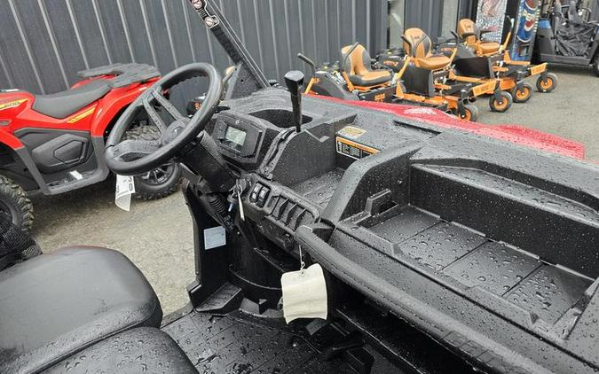 2025 Can-Am® Defender DPS HD10