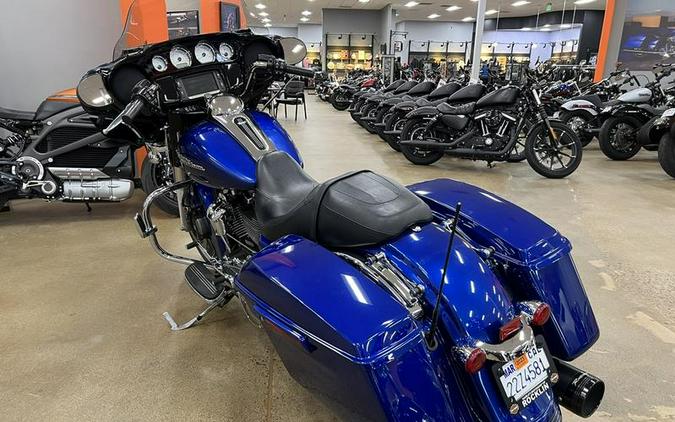 2017 Harley-Davidson® FLHXS - Street Glide® Special