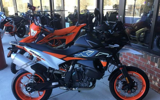 2024 KTM 890 SMT First Look [12 Fast Facts; 45 Photos]