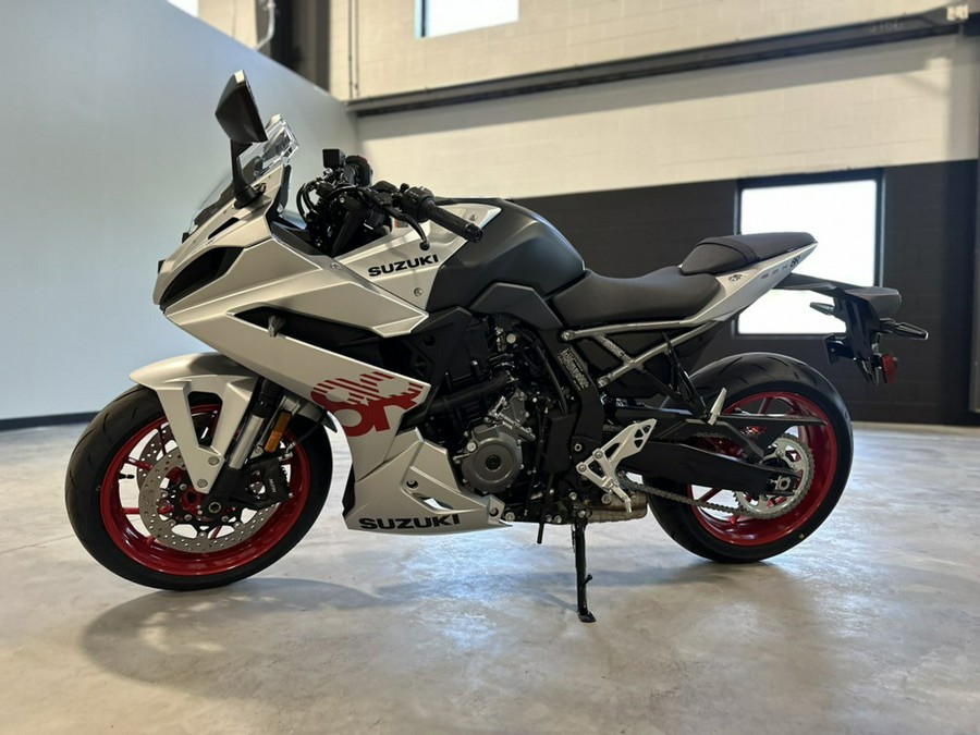 2024 Suzuki GSX-8R