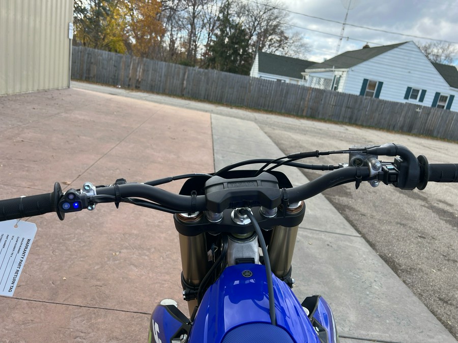 2025 Yamaha YZ450F Monster Energy Edition