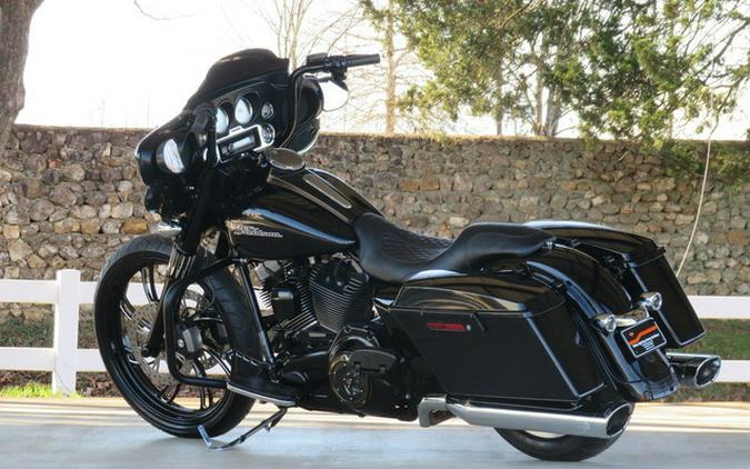 2013 Harley-Davidson FLHX - Street Glide