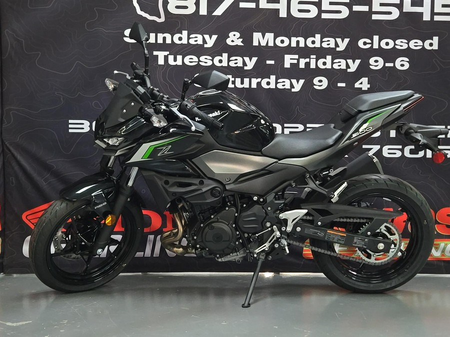 2025 Kawasaki Z500 ABS