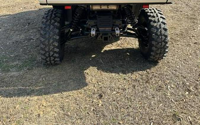 2026 Can-Am® Defender MAX Limited HD11