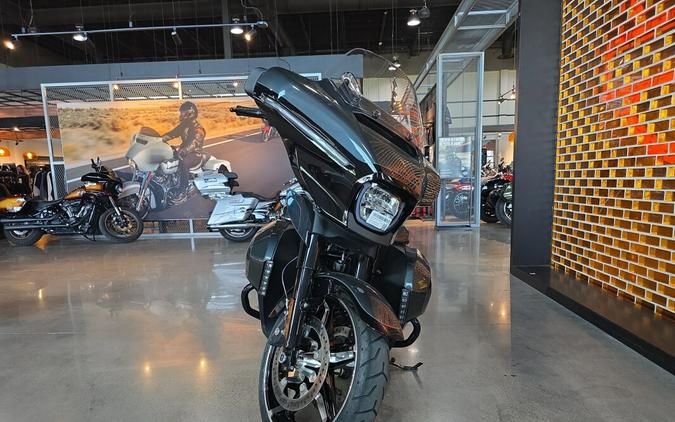 2025 Harley-Davidson® Street Glide™ Ultra FLHXU