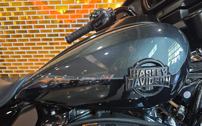 2025 Harley-Davidson® Street Glide™ Ultra FLHXU