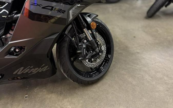 2026 Kawasaki Ninja® ZX™-4RR ABS