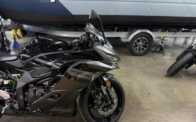 2026 Kawasaki Ninja® ZX™-4RR ABS