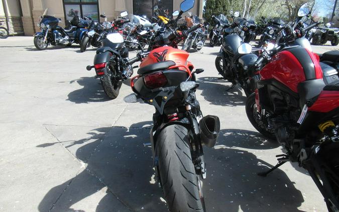 2025 Triumph Street Triple 765 R Matte Baja Orange