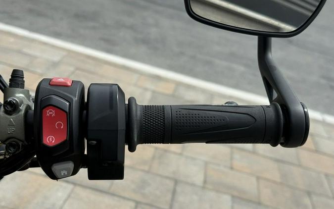 2023 Triumph Street Triple RS Carbon Black
