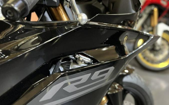 2027 Yamaha YZF R9