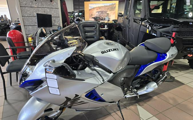 2025 SUZUKI HAYABUSA