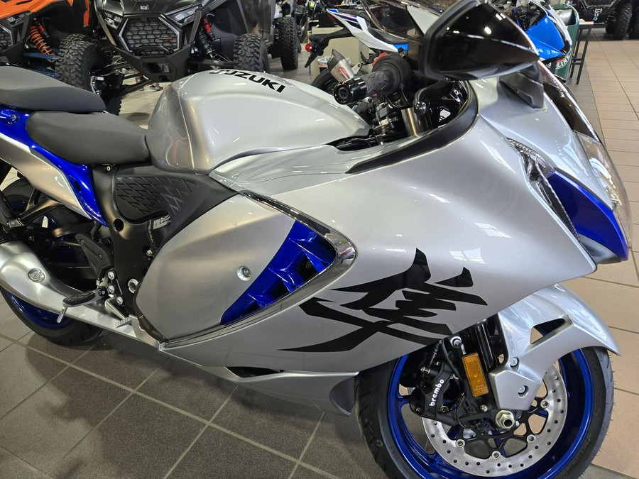 2025 SUZUKI HAYABUSA