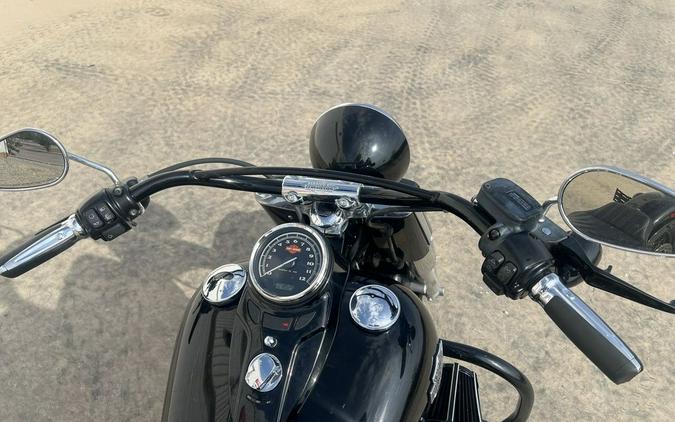 2017 Harley-Davidson® FLS - Softail® Slim®