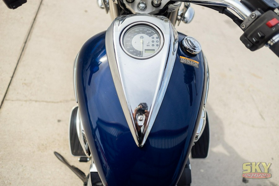 2015 Yamaha V Star 950 Base