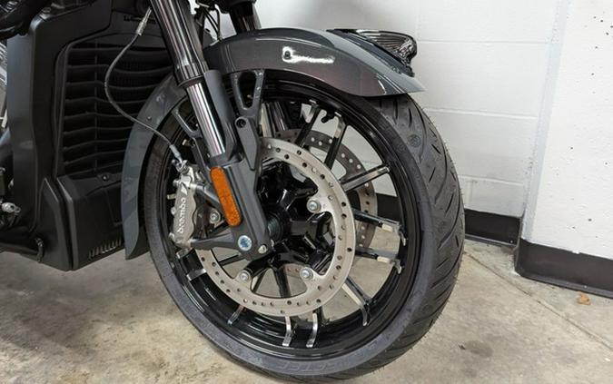 2026 Indian Challenger Dark Horse Signature Series Abyss Metallic / Red Allert