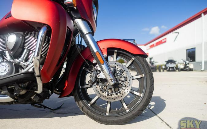 2020 Indian Motorcycle Roadmaster Dark Horse