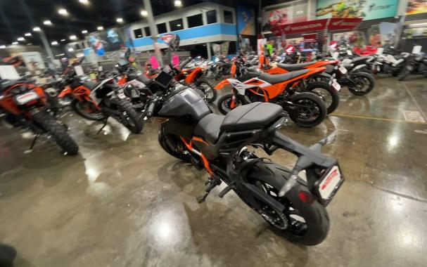 2026 KTM 390 DUKE
