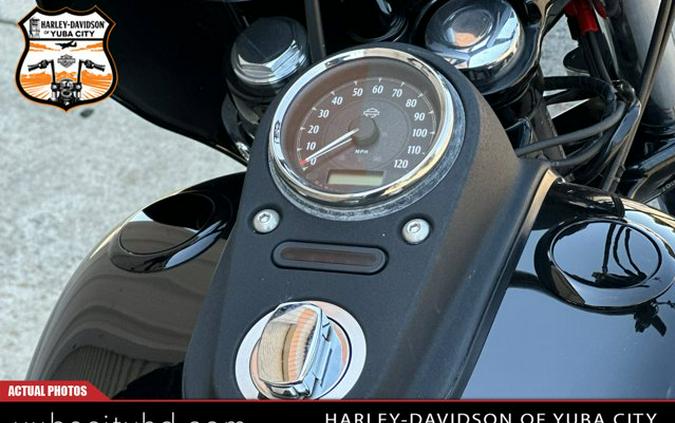 Harley-Davidson FXDB103