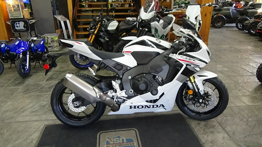 2027 Honda CBR1000RR