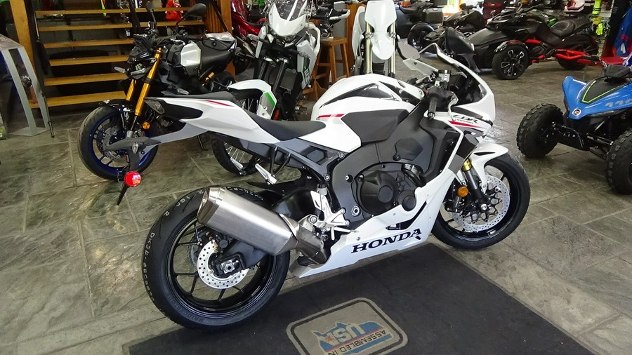 2027 Honda CBR1000RR