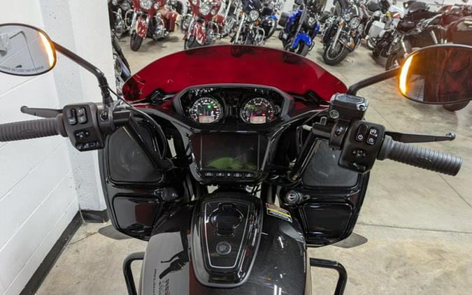 2026 Indian Challenger Dark Horse Signature Series Abyss Metallic / Red Allert
