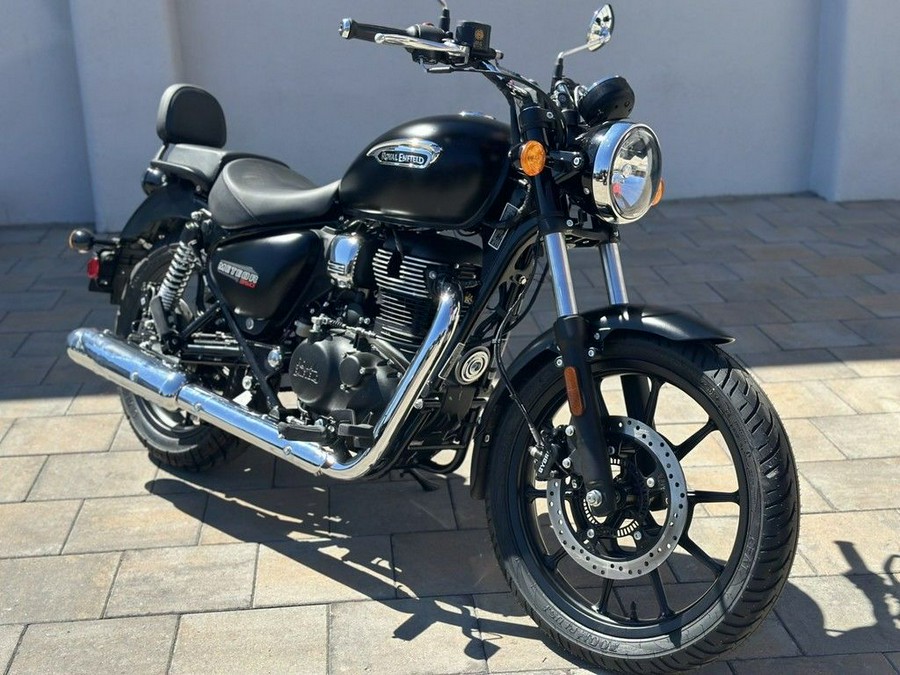 2023 Royal Enfield Meteor 350 Stellar Black