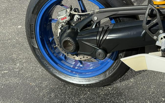 2009 BMW HP2 SPORT CARBON - 70132C