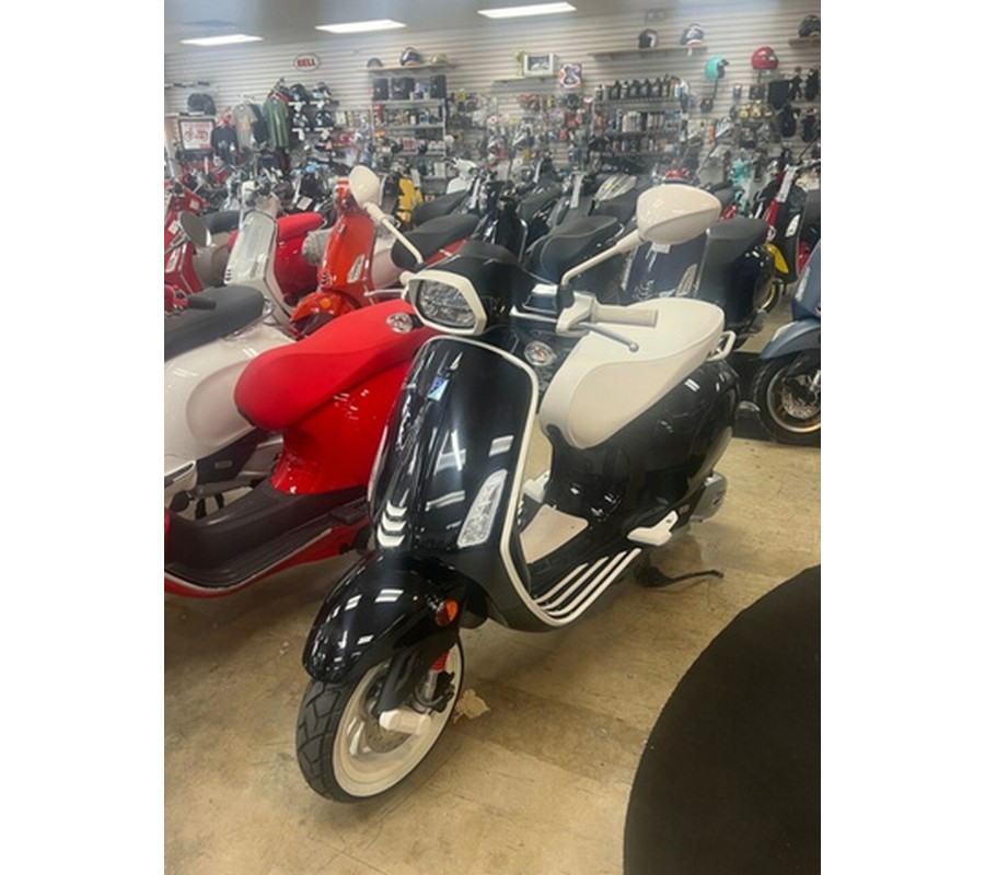2023 Vespa Sprint 150