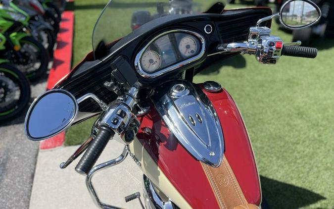 2015 Indian ROADMASTER, INDIAN RED/IVORY CREAM, 49ST Base