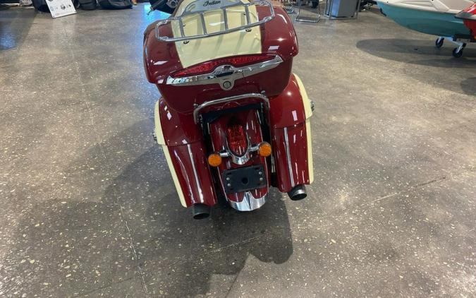 2015 Indian ROADMASTER, INDIAN RED/IVORY CREAM, 49ST Base