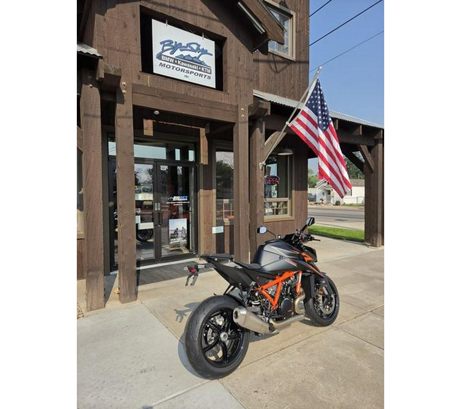 2026 KTM 1390 Super Duke R EVO