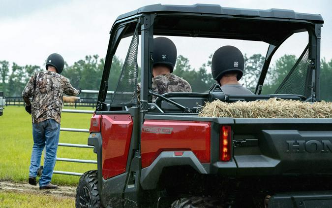 2026 Honda Pioneer 1000 Deluxe
